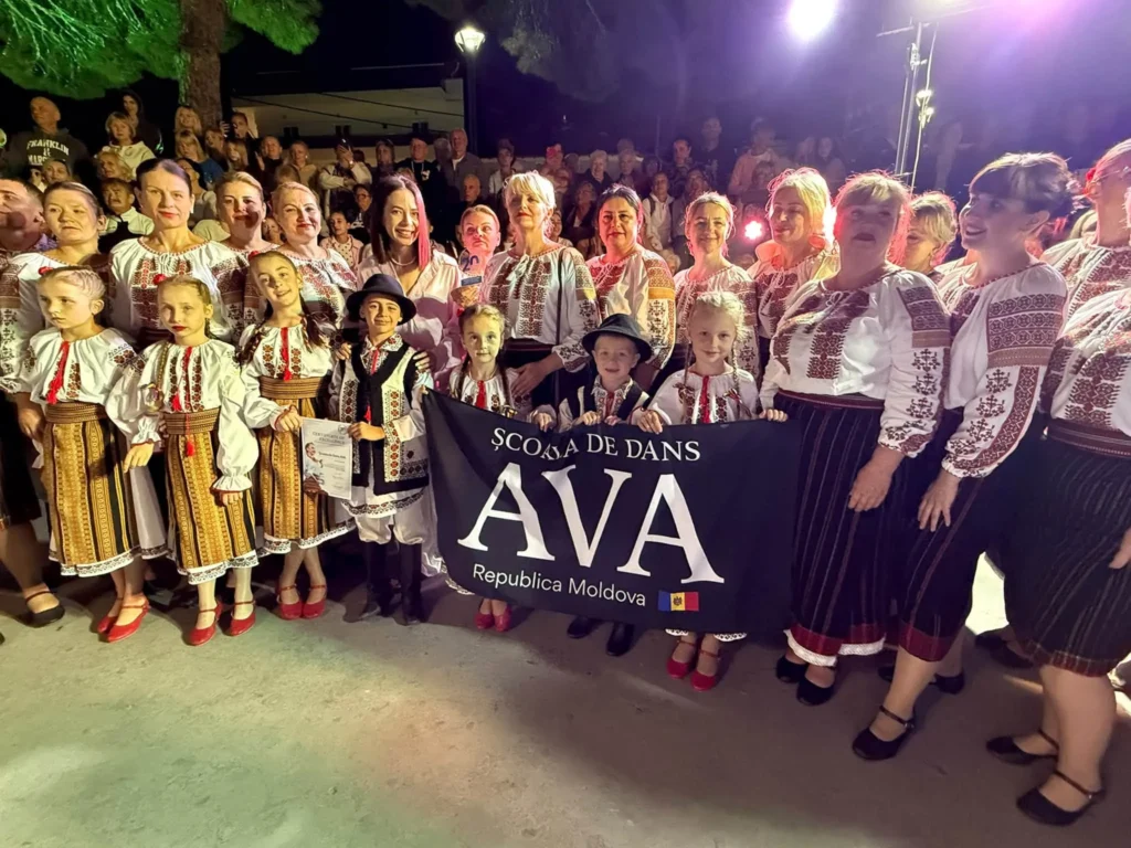 Școala de Dans AVA